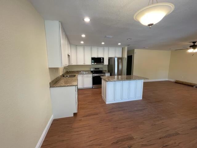 2176 Paloma Street - Photo 3 of 11