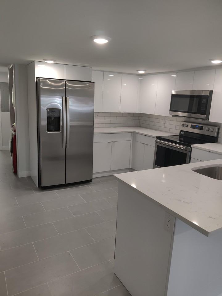 647 North 33rd Street - Photo 2 of 10