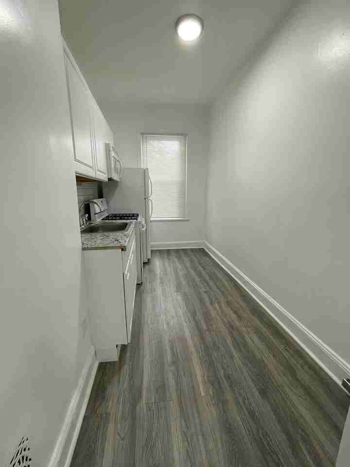 612 West Norris Street, Unit 3 - Photo 7 of 17
