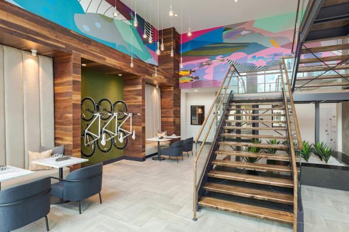 1011 Broadway St - Photo 2 of 10