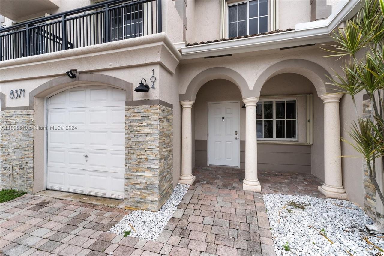 8371 Sw 124th Ave #104 - Photo 3 of 8