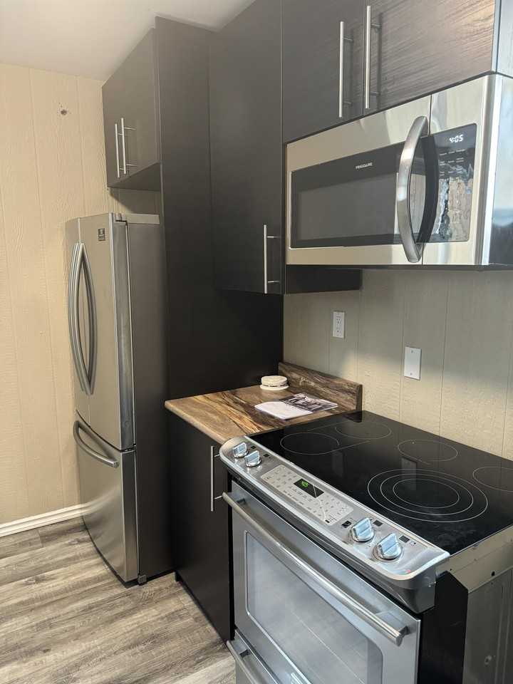 8705 128 Ave Nw #8705 - Photo 3 of 11