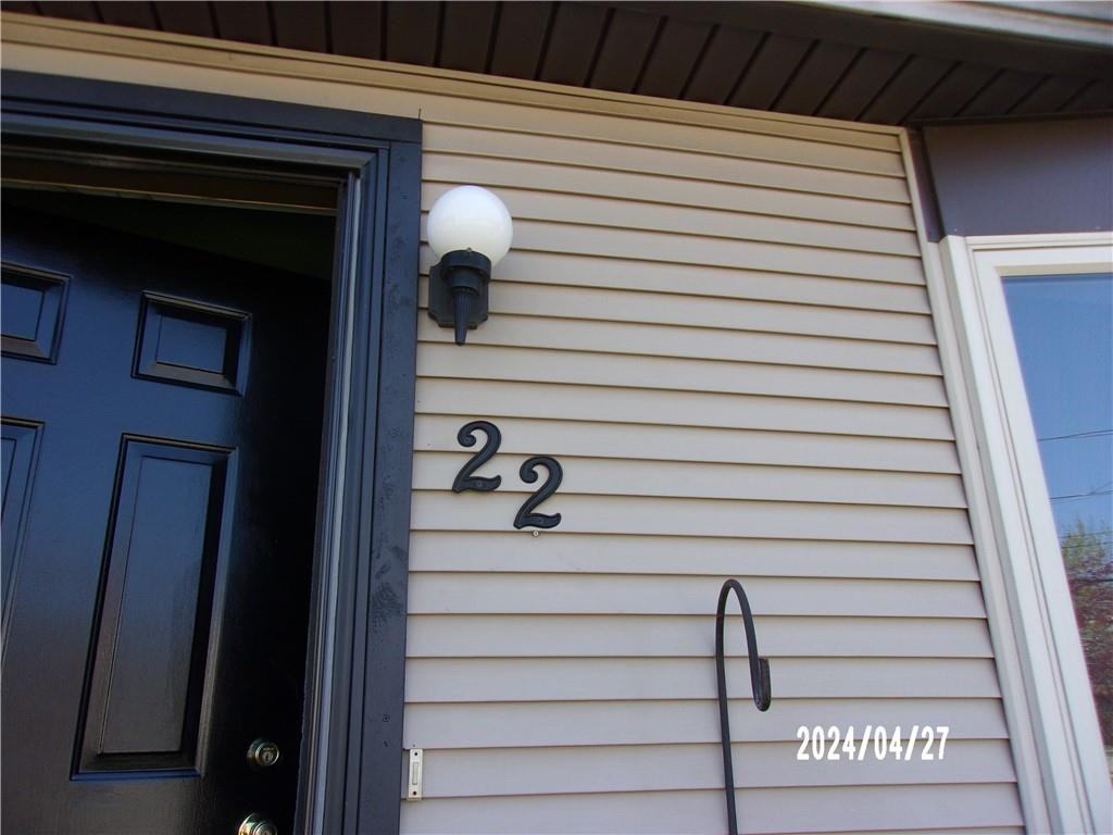 20 Pavilion Ct - Photo 2 of 12