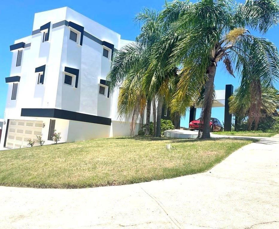 C2 COLINAS LOS ROSAS C2, Hatillo, PR 00659 4 Bedroom House for 4,000