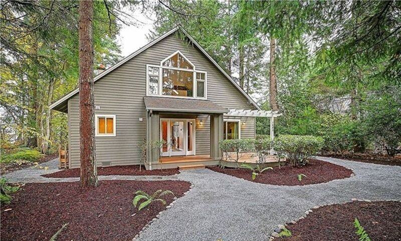 1685 Se Camano Dr - Photo 3 of 22