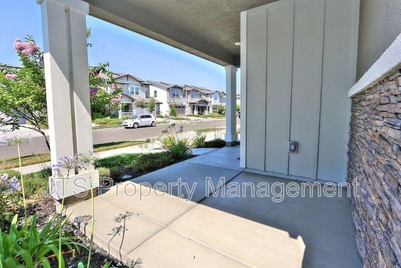 2683 Alcove Way - Photo 3 of 50