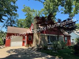 2615 Coit Ave Ne - Photo 1 of 1