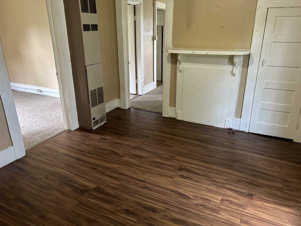 493 New Lane St - Photo 2 of 6