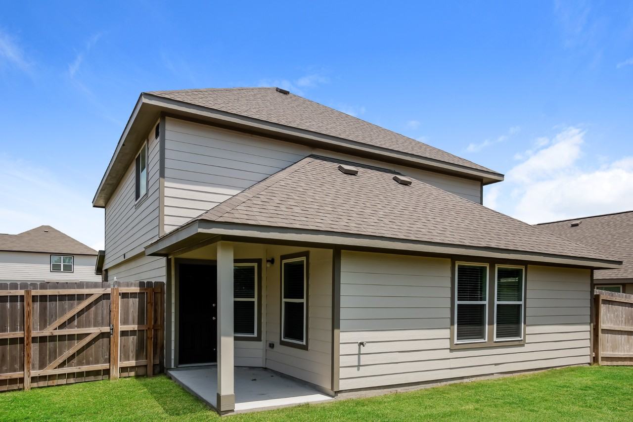 5748 Paseo Pl - Photo 3 of 12