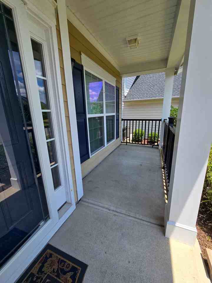 122 Windrush Ln - Photo 2 of 50