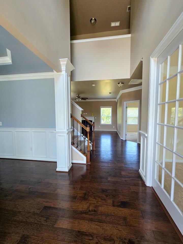 122 Windrush Ln - Photo 3 of 50