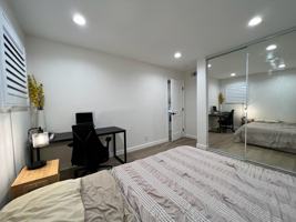 featured image of 1162 Keystone Ct #2