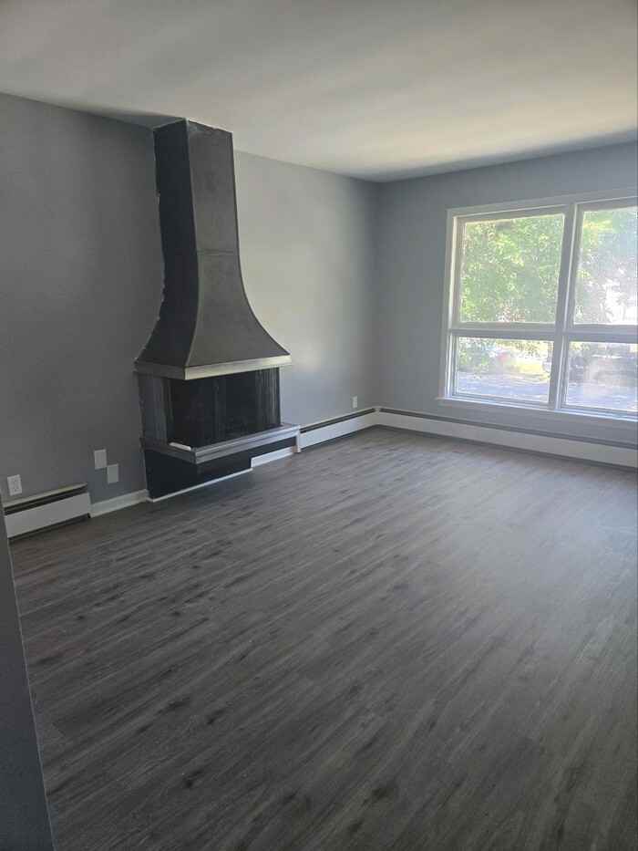 4155 Connecticut St - Photo 2 of 9