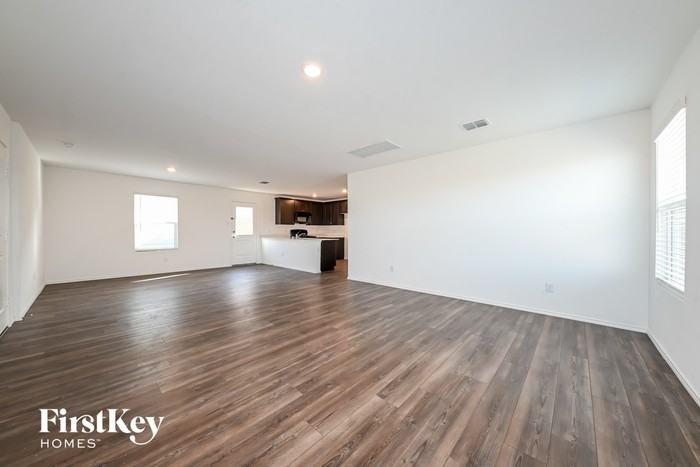5751 Barbaro Dr - Photo 2 of 15