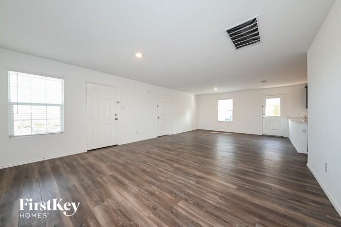 5751 Barbaro Dr - Photo 3 of 15