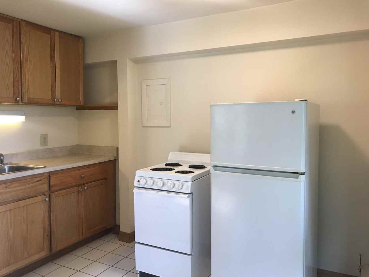 RM 3311 Harvey Street - Photo 7 of 8