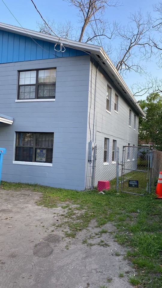 1436 Golfair Blvd Apartments in 29th & Chase, Jacksonville, FL 32209