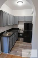 featured image of 426 W Briar Pl #D2