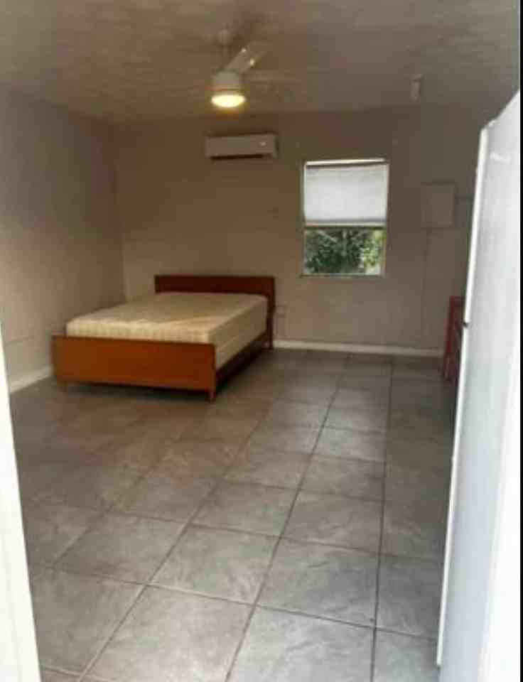 2905 N US 1 Motel - Photo 7 of 15