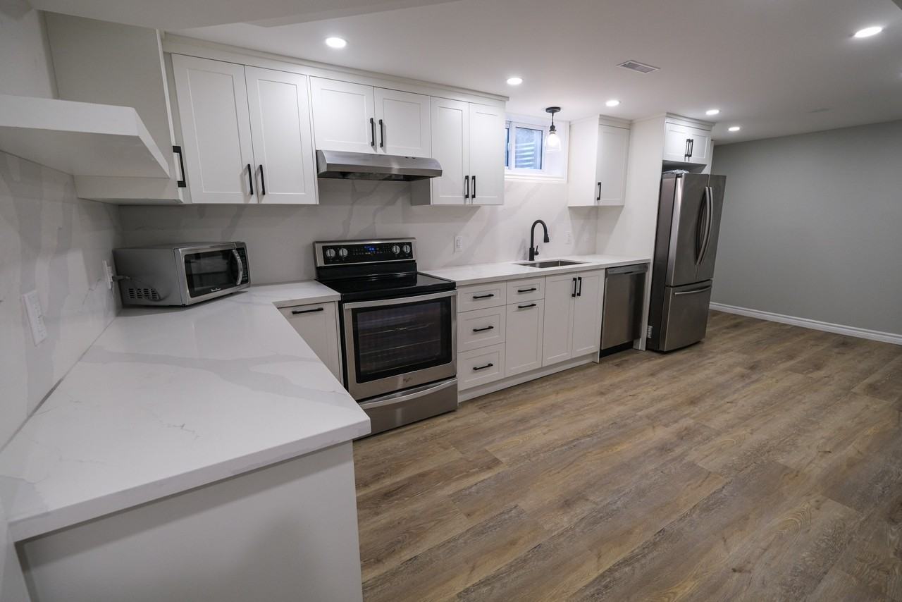 216 Johanna Dr - Photo 3 of 18