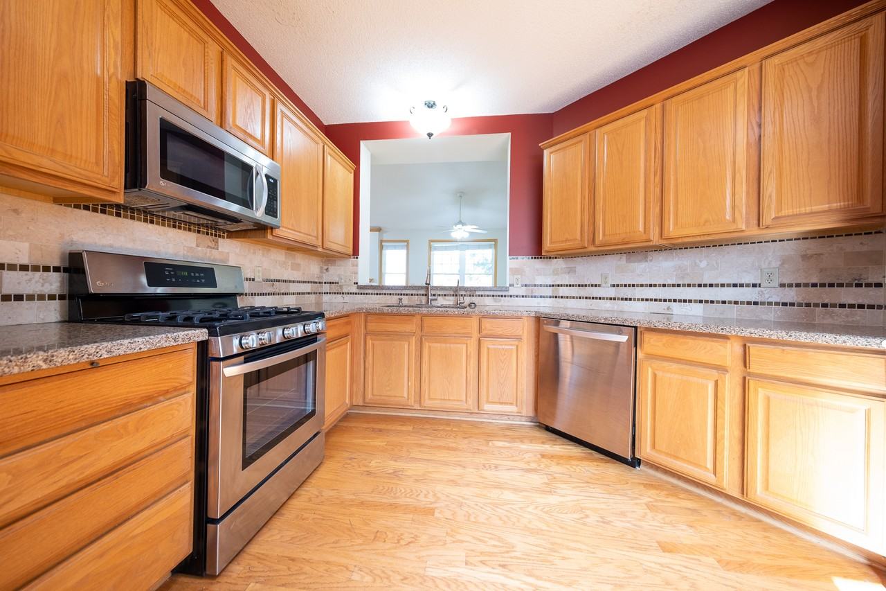 2549 Prairie Oak Trl #1 - Photo 6 of 30