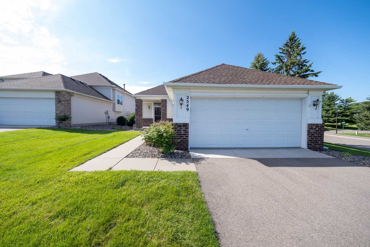 2549 Prairie Oak Trl #1 - Photo 4 of 30