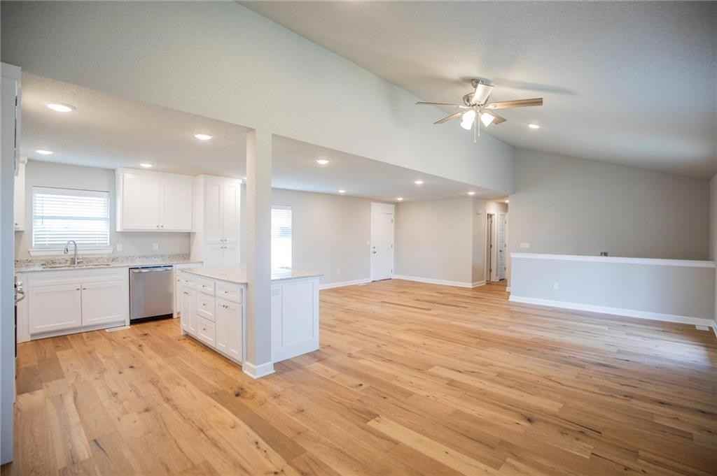 18445 Posy Mountain Dr - Photo 6 of 27