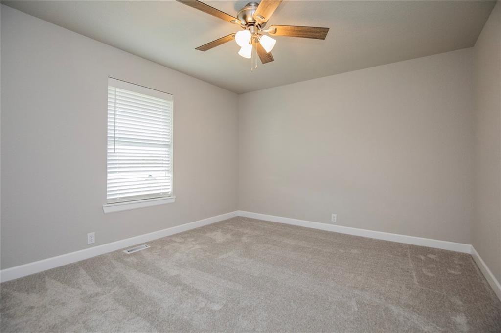 18445 Posy Mountain Dr - Photo 4 of 27