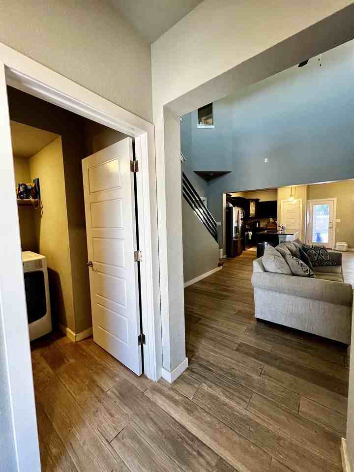 11546 Wayne Carreon St - Photo 5 of 37