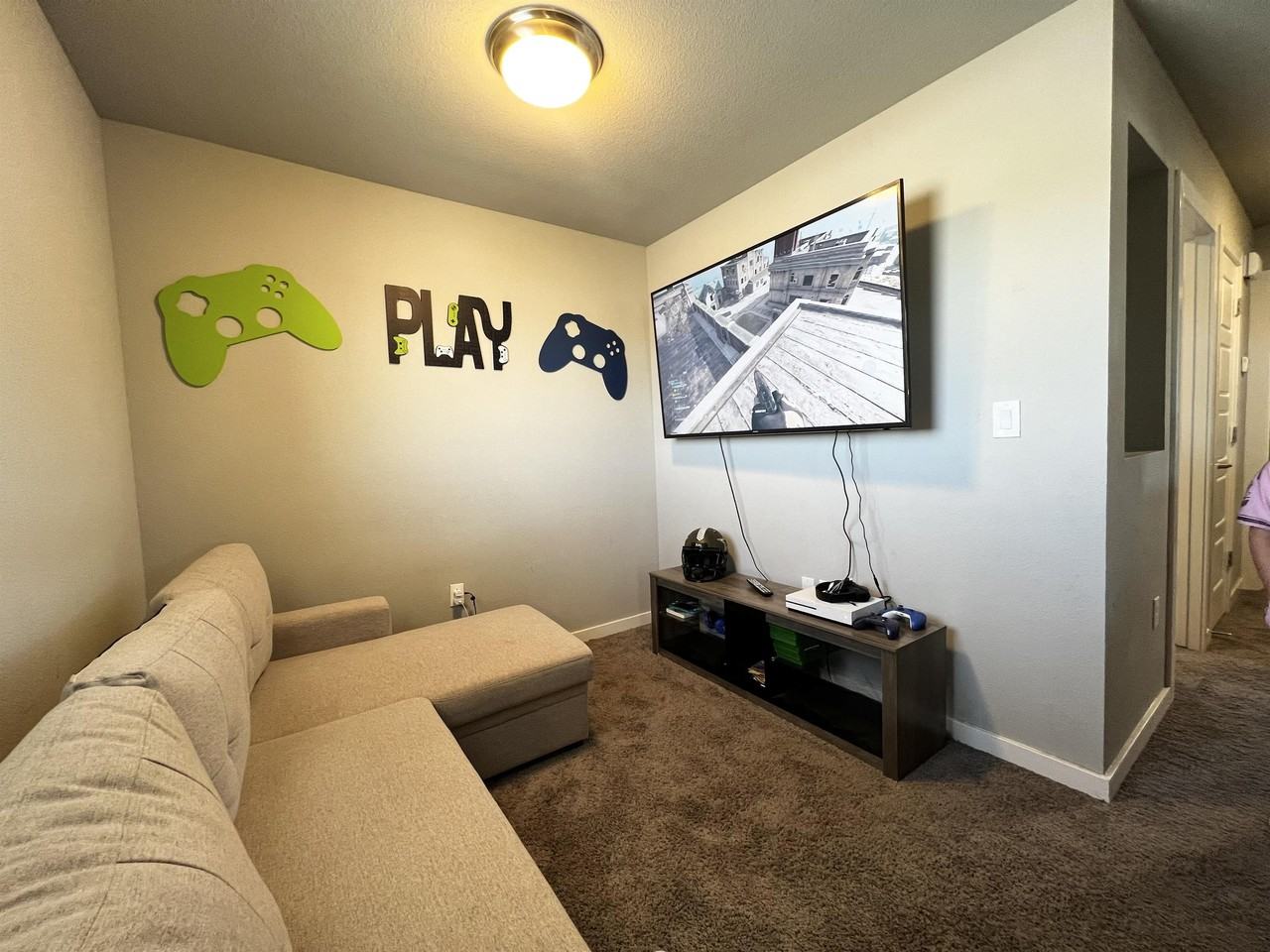 11546 Wayne Carreon St - Photo 4 of 37