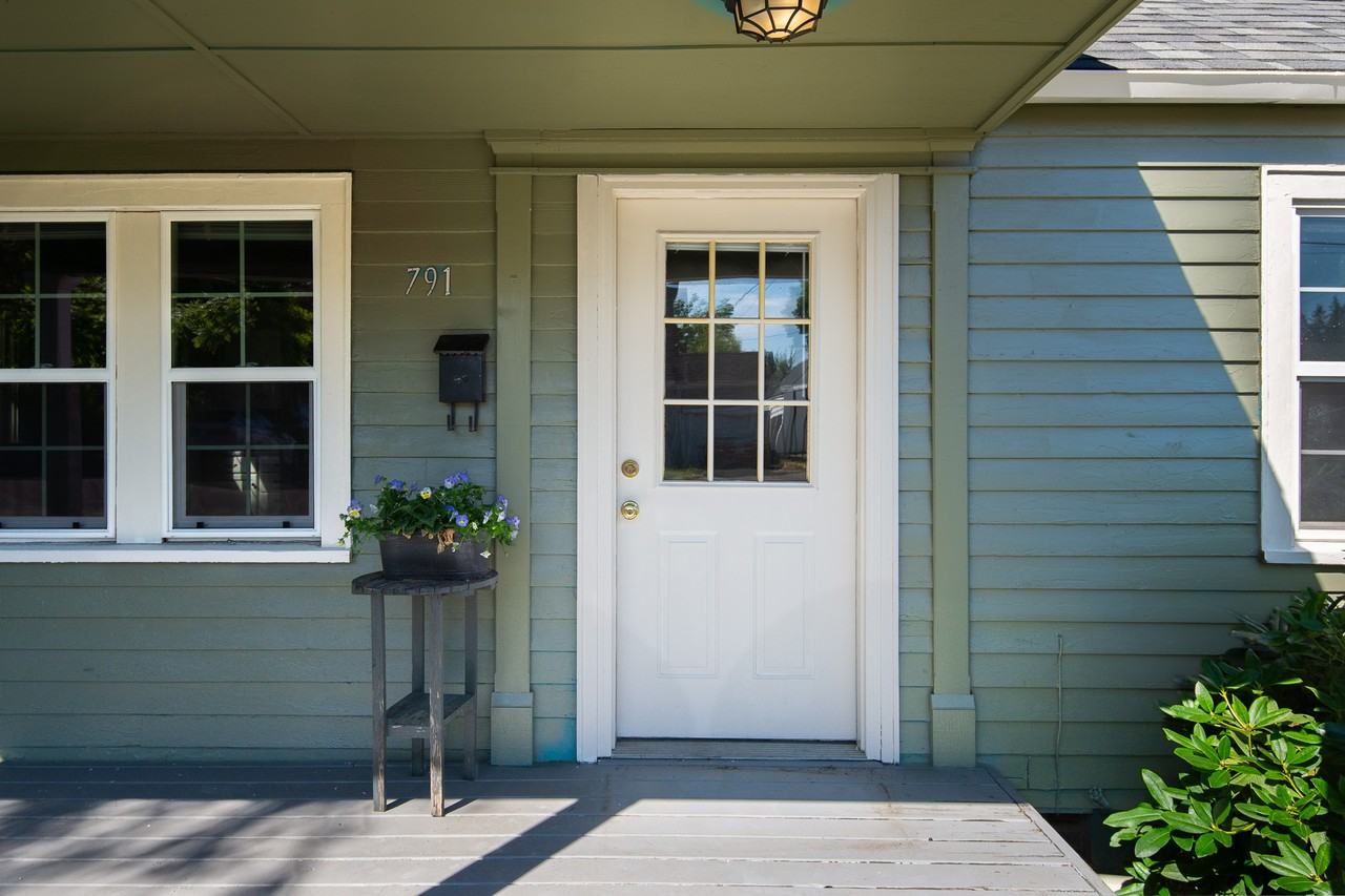 791 Rosemont Ave Nw - Photo 5 of 29