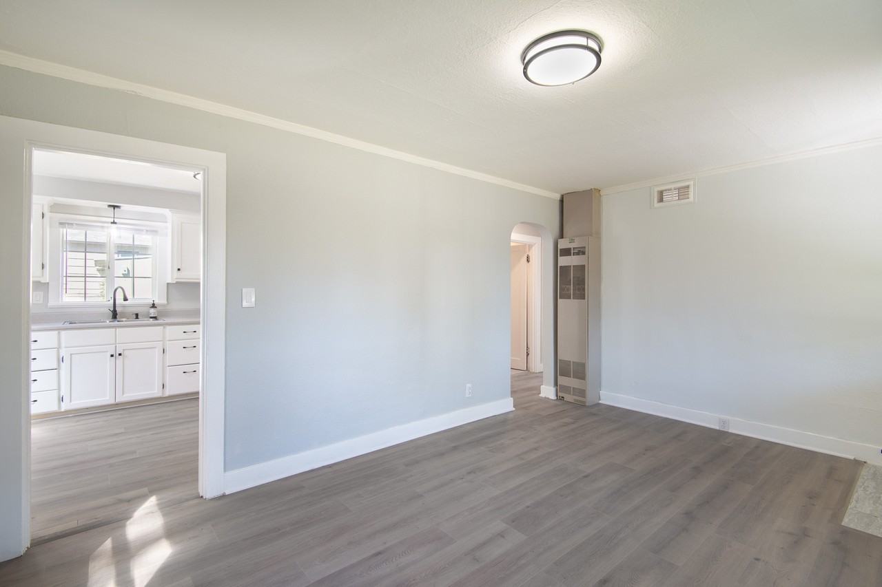 791 Rosemont Ave Nw - Photo 7 of 29