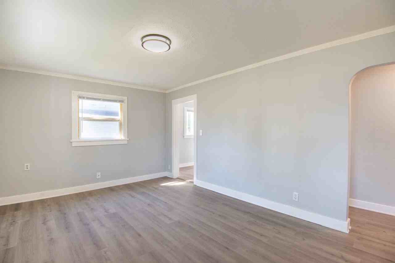 791 Rosemont Ave Nw - Photo 7 of 29