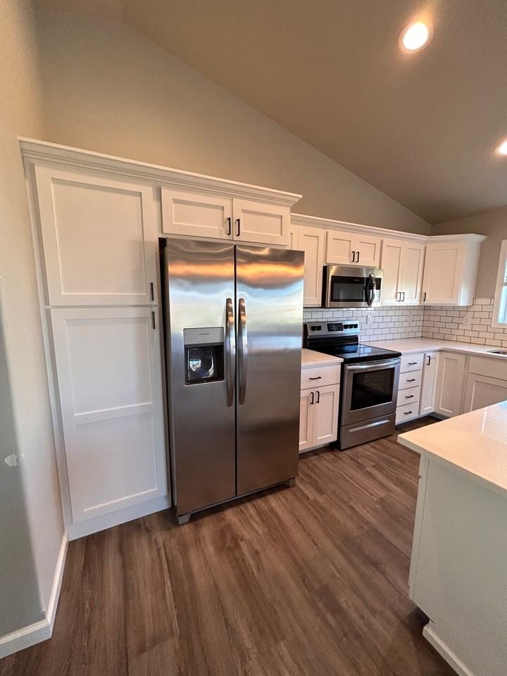 236 Parkway Drive - Photo 5 of 20