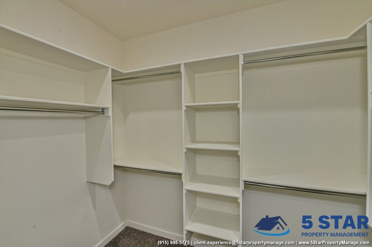 233 Epsom Dr - Photo 2 of 47