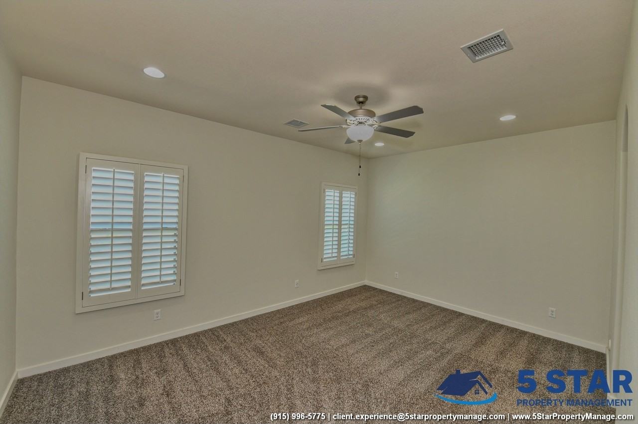 233 Epsom Dr - Photo 5 of 47