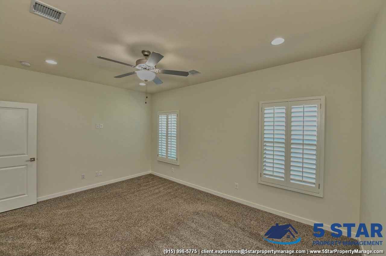 233 Epsom Dr - Photo 2 of 47