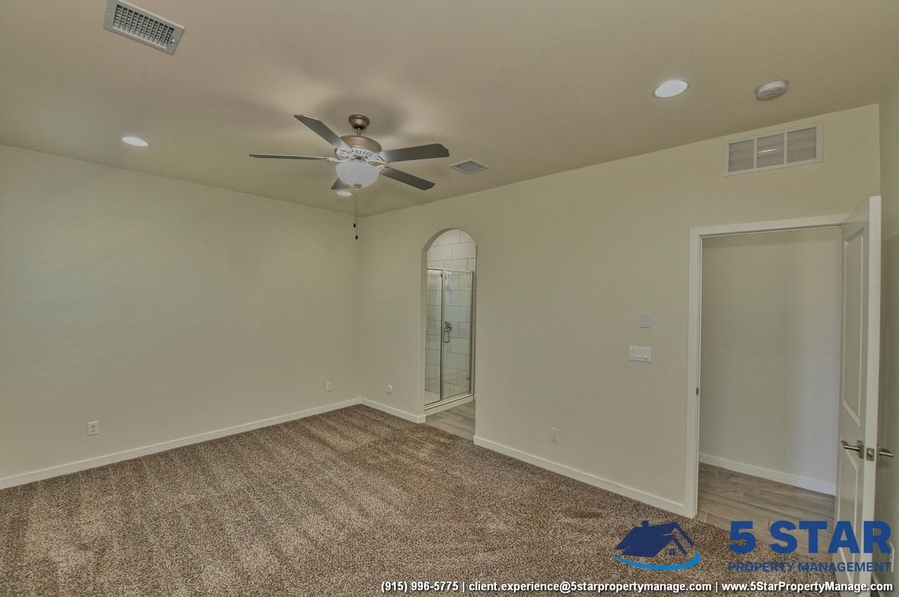 233 Epsom Dr - Photo 7 of 47