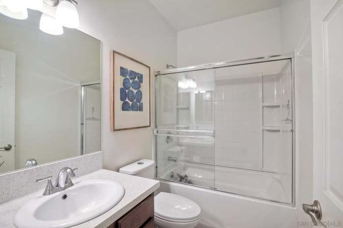 819 Florida St - Photo 7 of 7