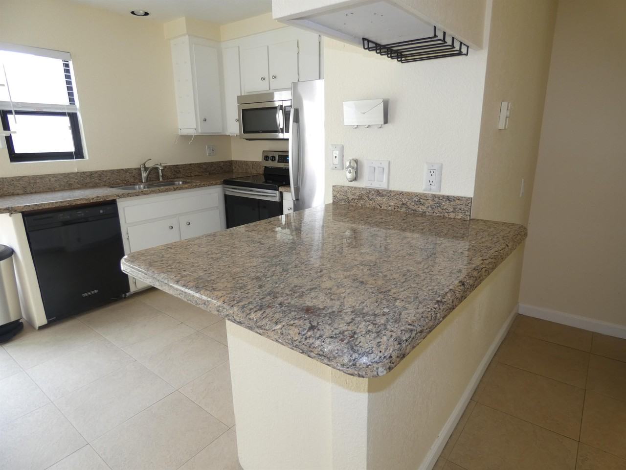 2732 Ariane Dr #61 - Photo 3 of 20