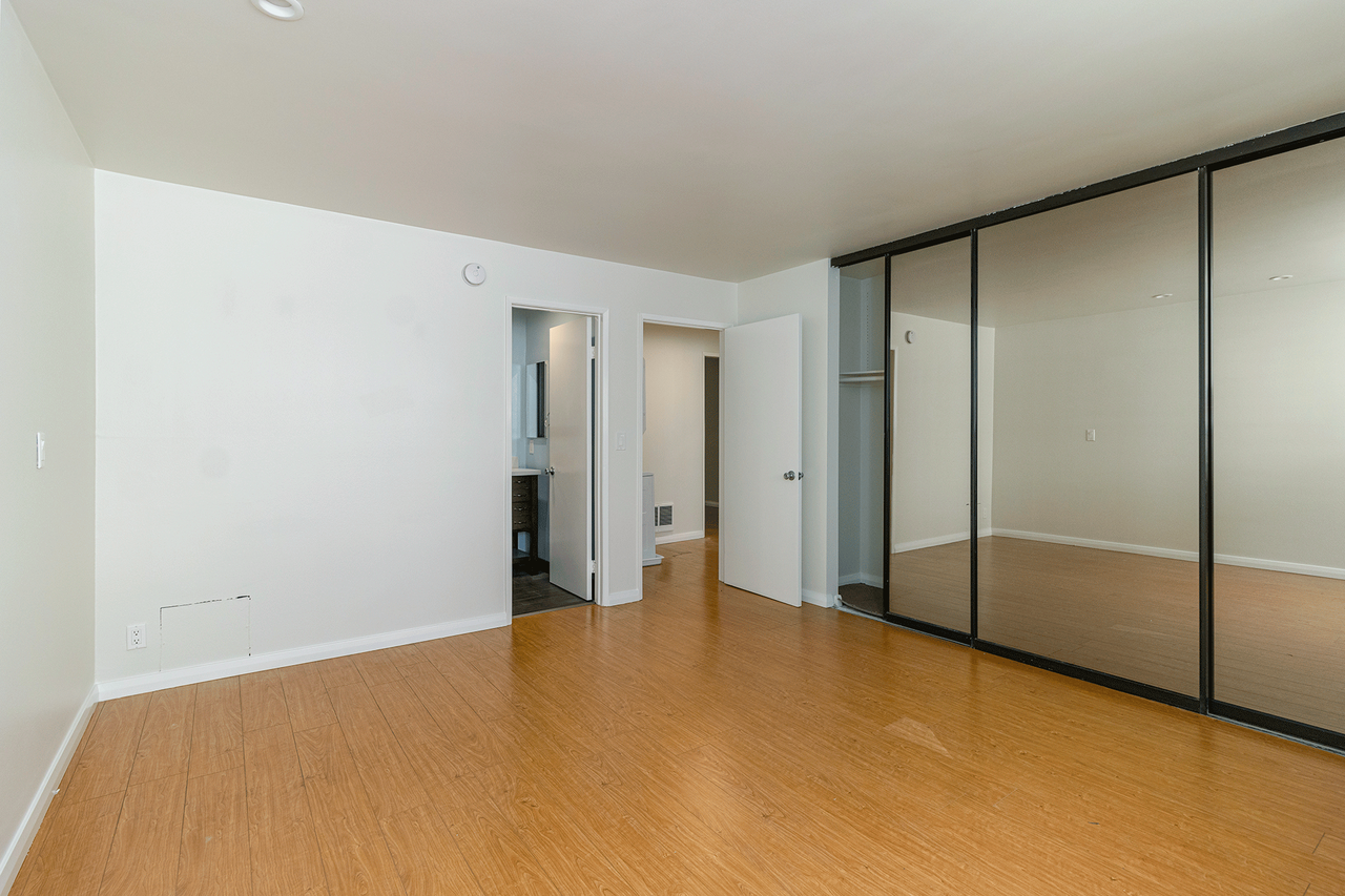 3637 Glendon Ave #105 - Photo 5 of 18