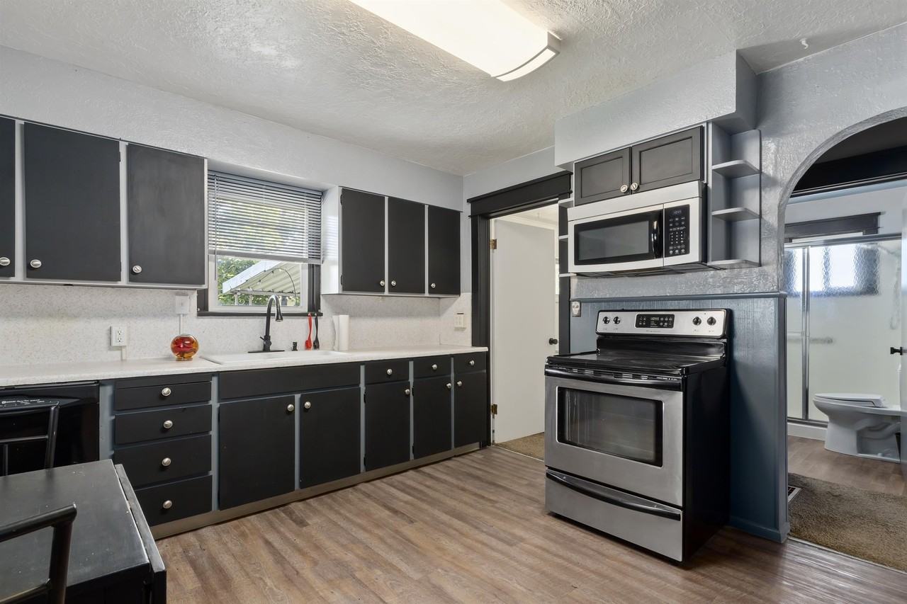 616 W 4th Ave - Photo 6 of 15