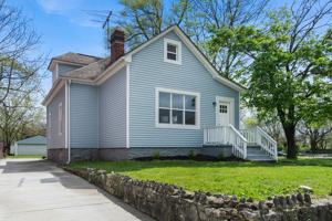 featured image of 1088 Lockbourne Rd