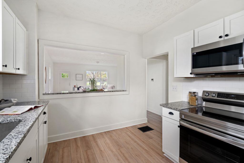 1088 Lockbourne Rd - Photo 6 of 50