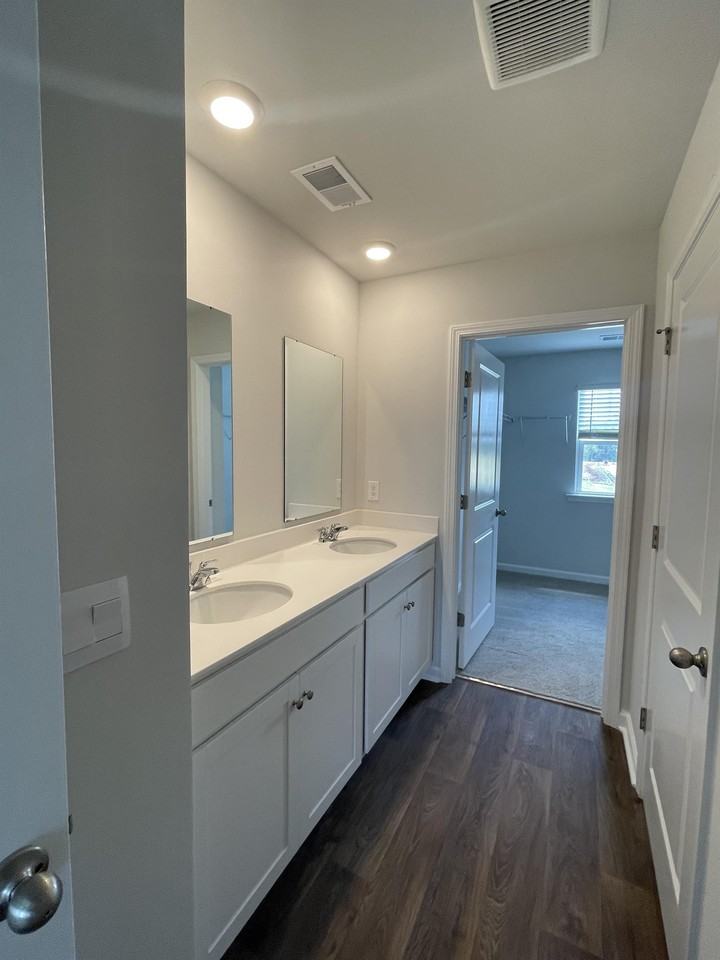 125 Carolina Groves Blvd - Photo 6 of 39