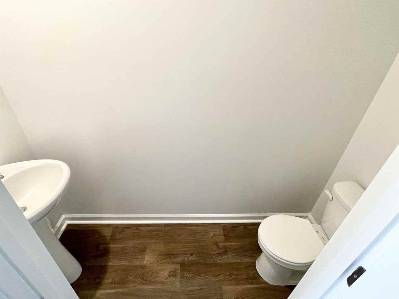 125 Carolina Groves Blvd - Photo 2 of 39