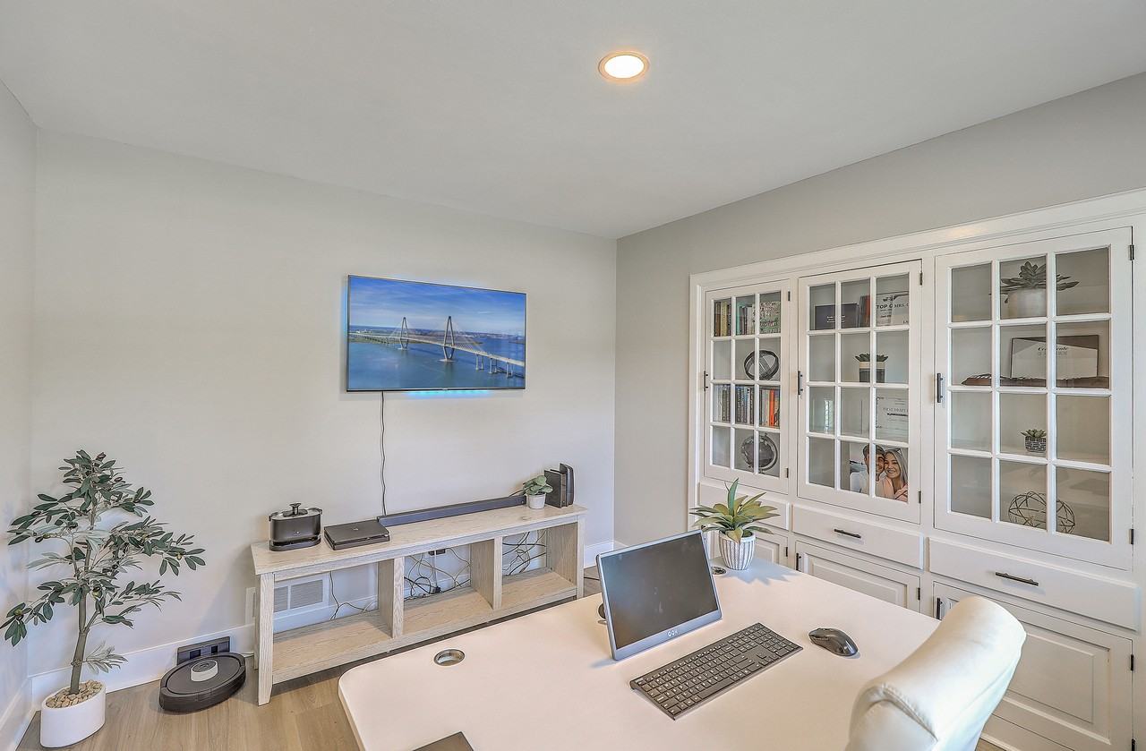 1120 Central Ave - Photo 7 of 46