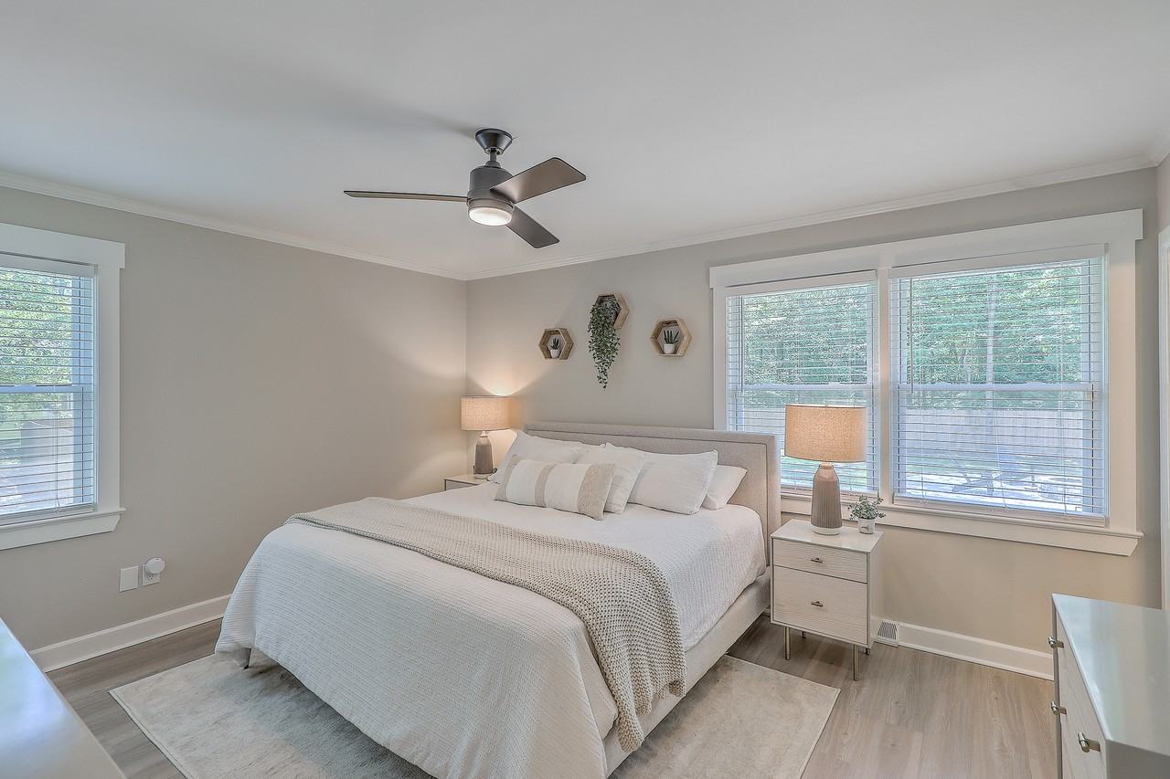 1120 Central Ave - Photo 3 of 46