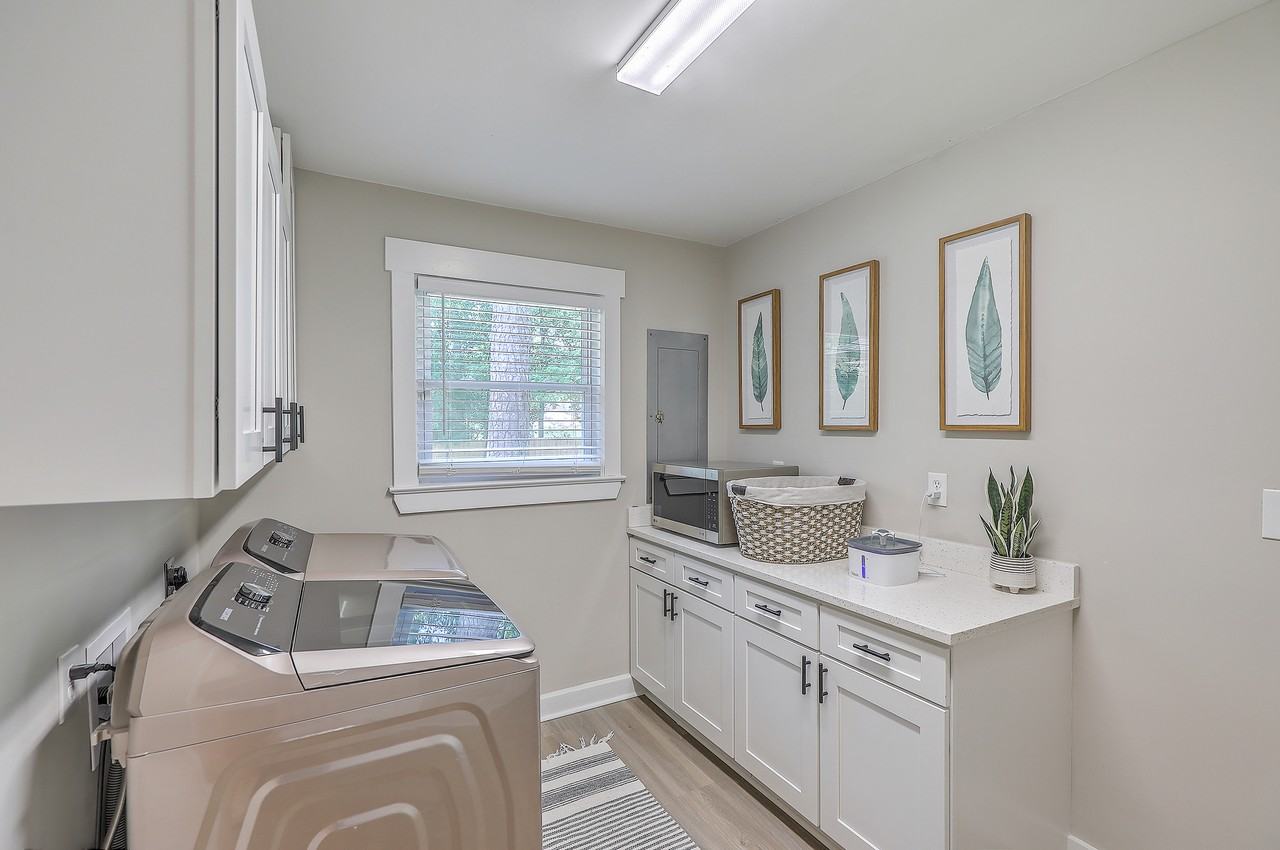 1120 Central Ave - Photo 2 of 46