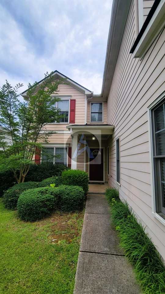 3430 Palm Circle Nw Kennesaw Ga - Photo 3 of 27